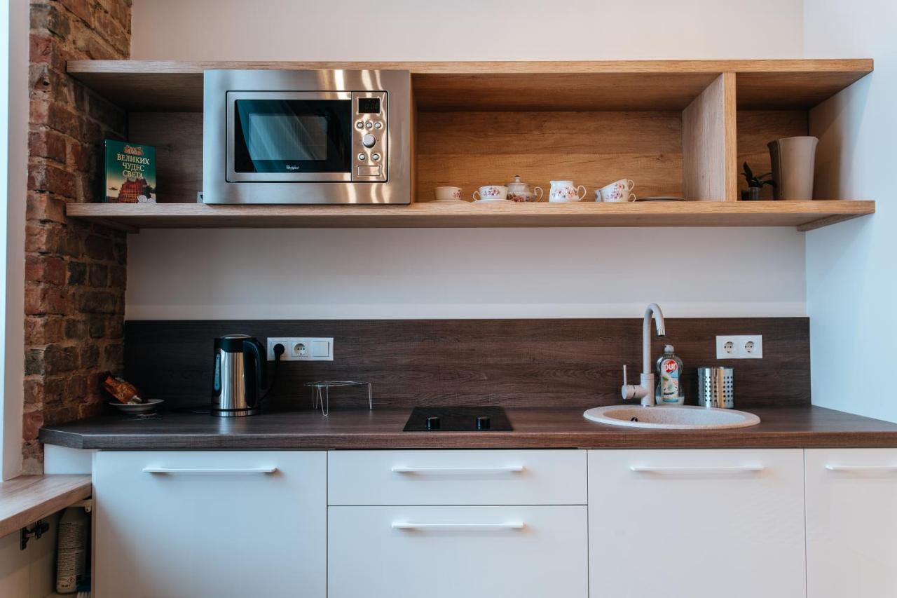 Stylish Latvian-Style Studio Apartment Near City Center, Parks, Cafes & Public Transit Riga Luaran gambar