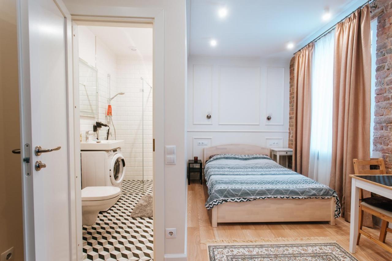 Stylish Latvian-Style Studio Apartment Near City Center, Parks, Cafes & Public Transit Riga Luaran gambar